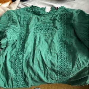 Gorgeous green shirt